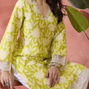 Black Floral Printed V-Neck Thread Work Pure Cotton Straight Kurta